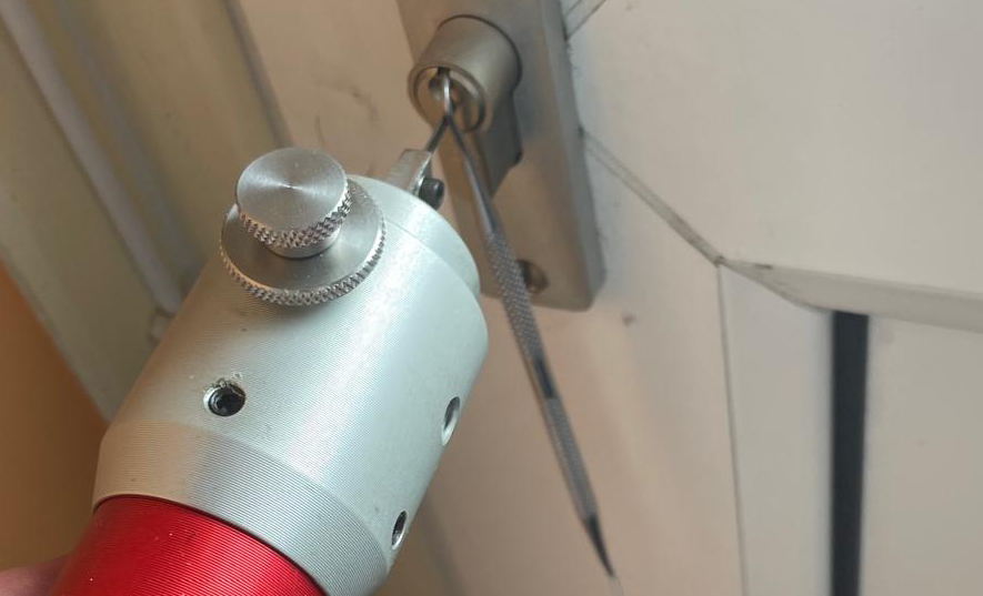 Security Upgrades Locksmith - if you need security locks fitting we fit key pad entry locks and high security lock, we are here for all your locksmith security upgrades